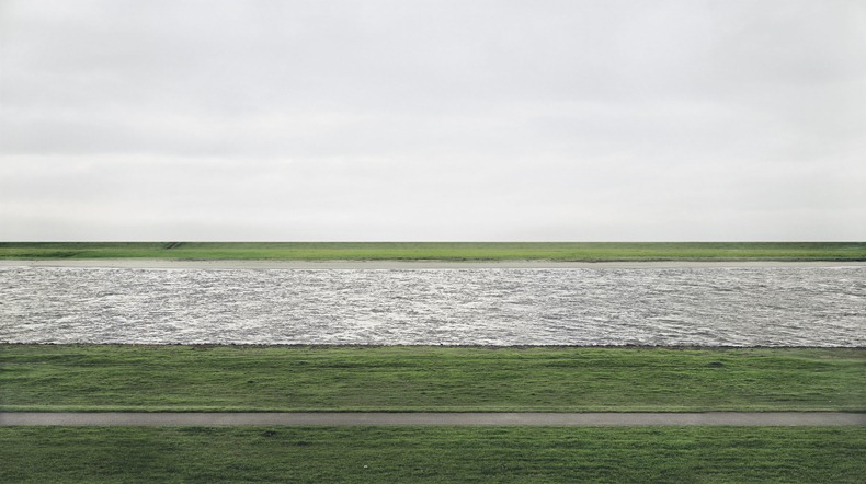 andreas-gursky-RheinII